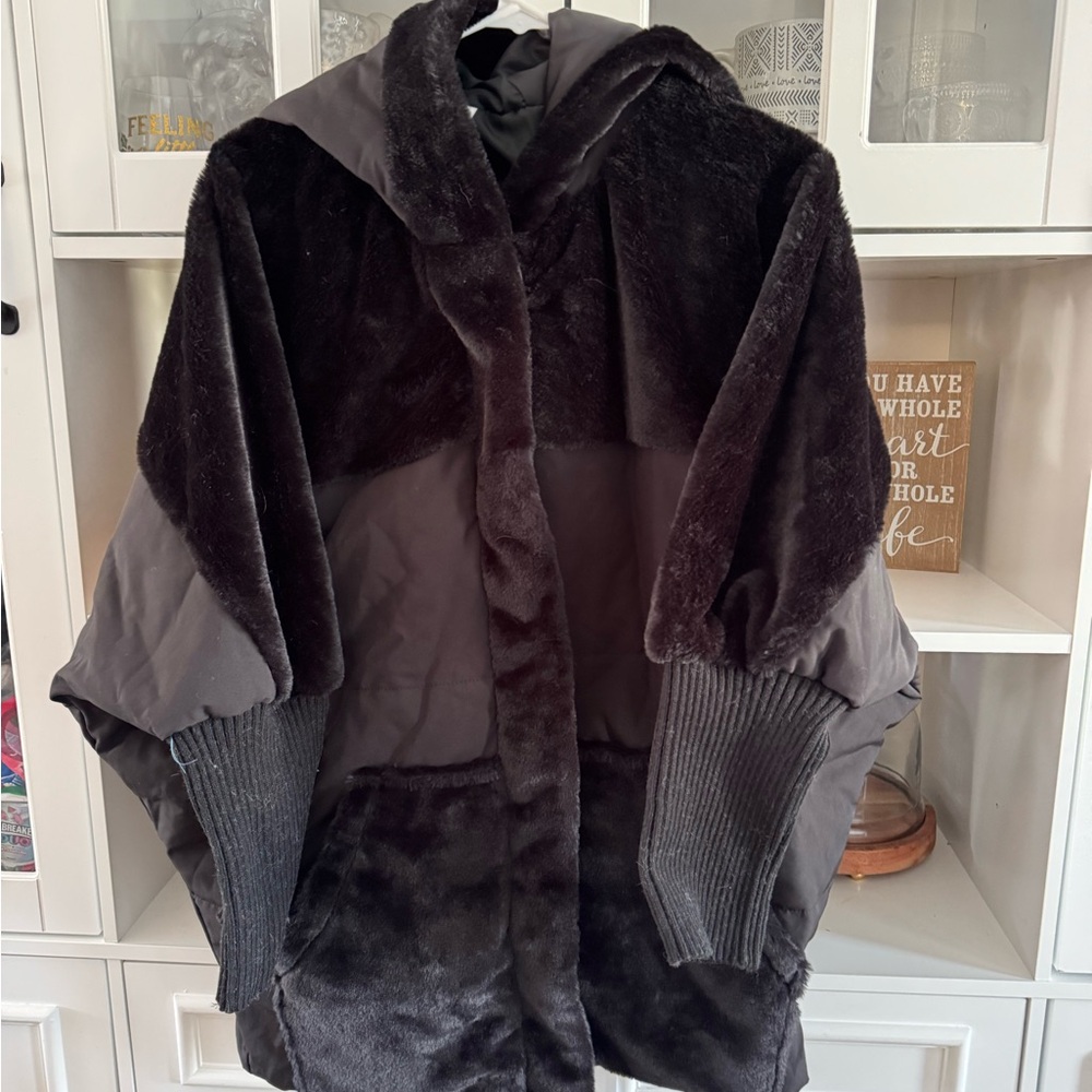 Ladies jacket - Picture 3 of 9